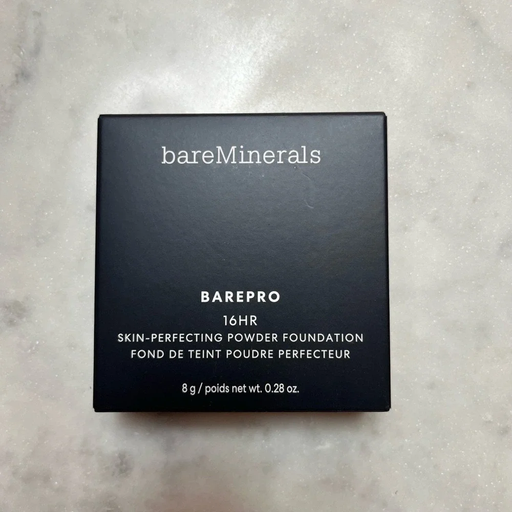 New bareMinerals‎ LIGHT 20 WARM Barepro 16HR Skin-Perfecting Powder Foundation